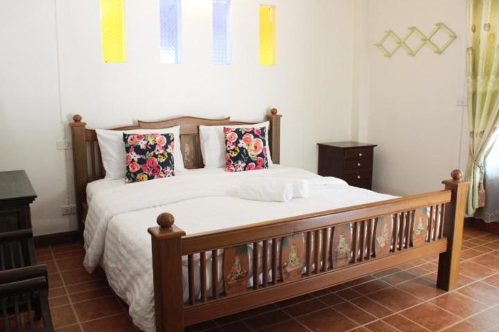 บ้านริมเนิน รีสอร์ท งาว Ngao Esterno foto